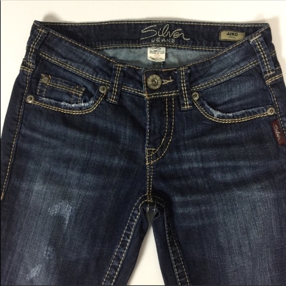 Silver Distressed Skinny Aiko Cropped Capri Jeans Size 25 Like New SALE - Picture 4 of 8